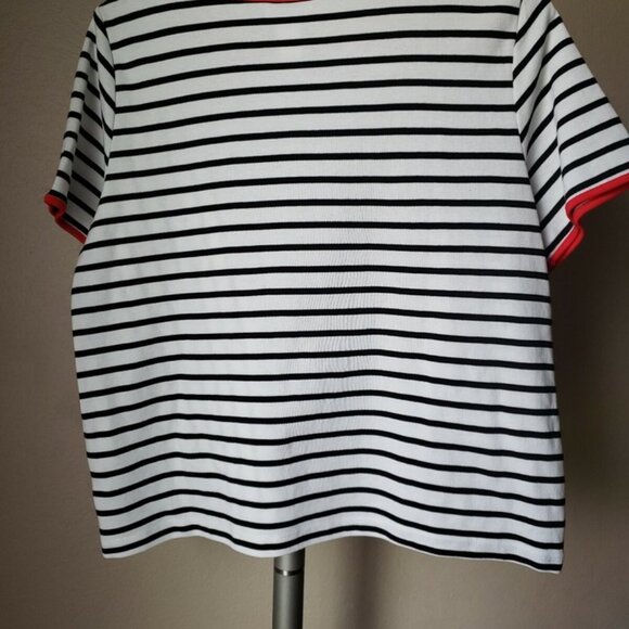 ALFRED DUNNER PETITE BARCELONA TOP—BLACK & WHITE STRIPED PXL - Picture 2 of 2